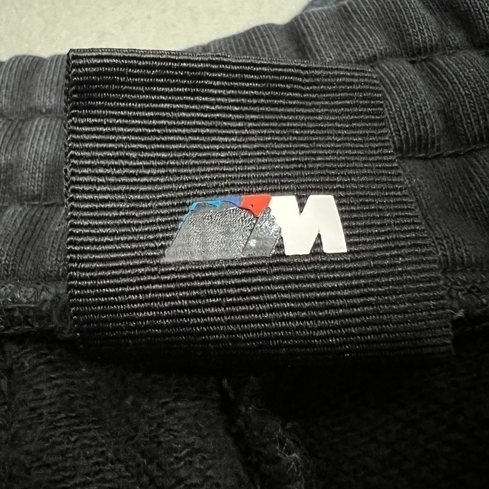 KITH BMW Sweatpants - Picture 14 of 14